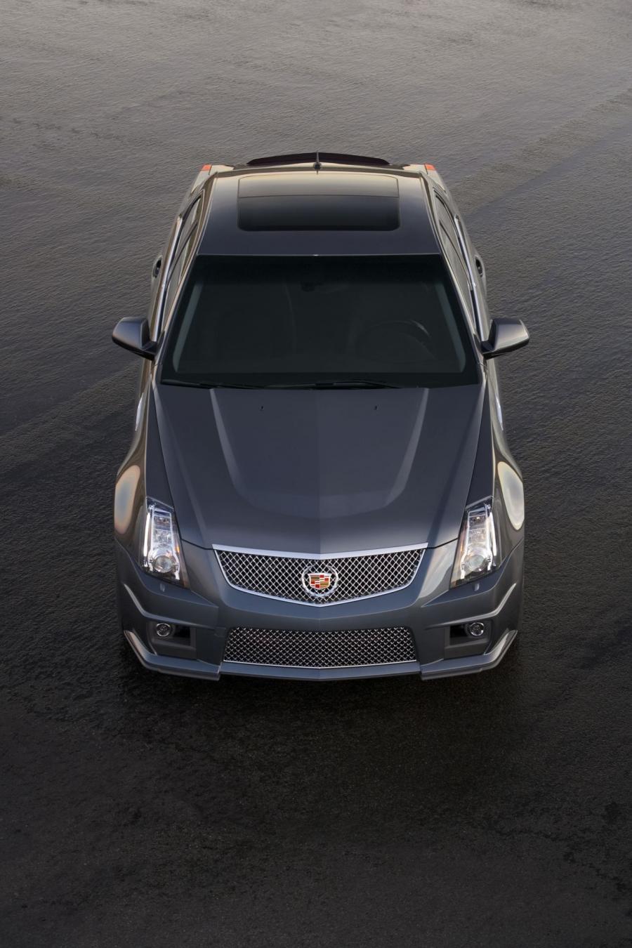  Cadillac CTS-V Coupe 2010 года  (фото 41 из 315)